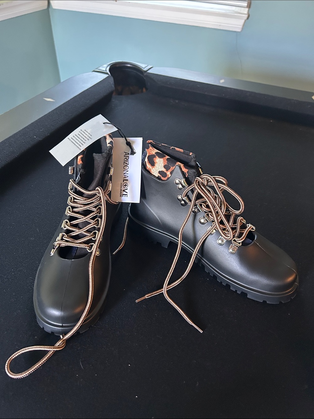 Arizona Love Black Lace-Up Boots with Leopard Collar